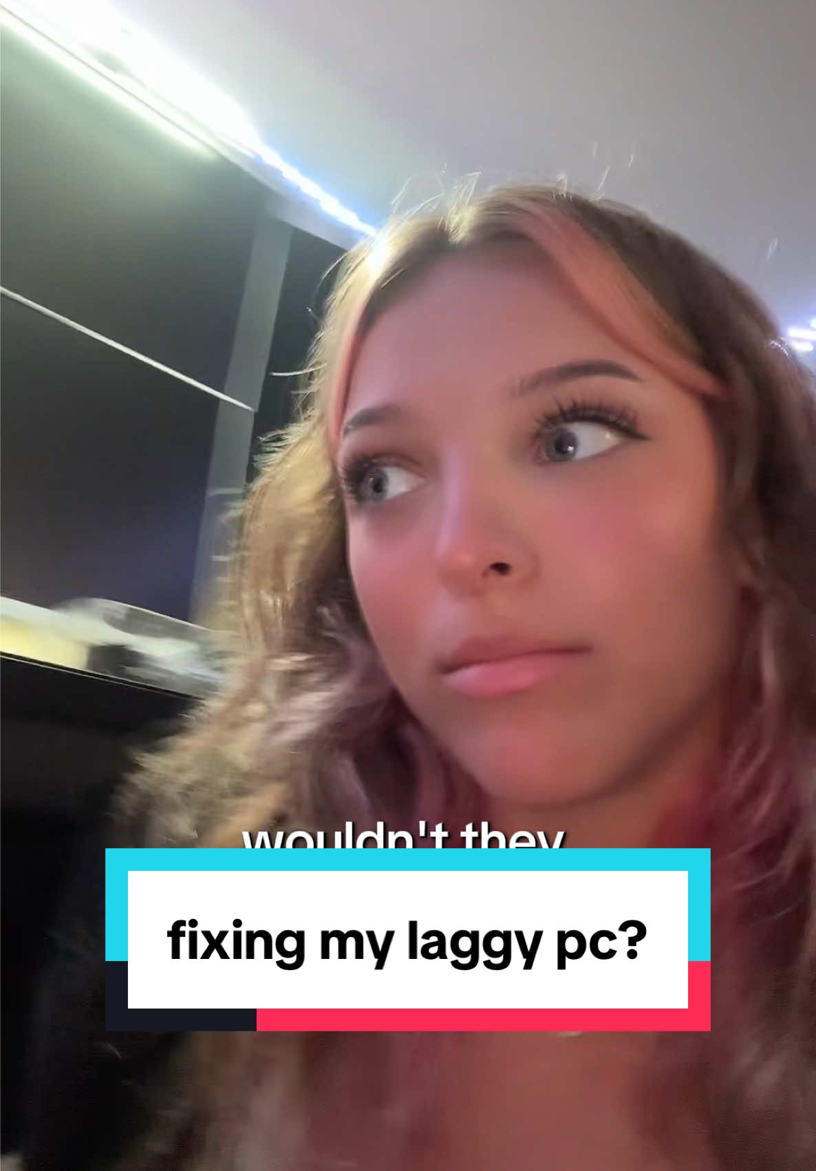 fixing my laggy pc ? #lindseyszn #techgirl #techgirlie #techbaddie #pcbuild #techtok #pcbuild 