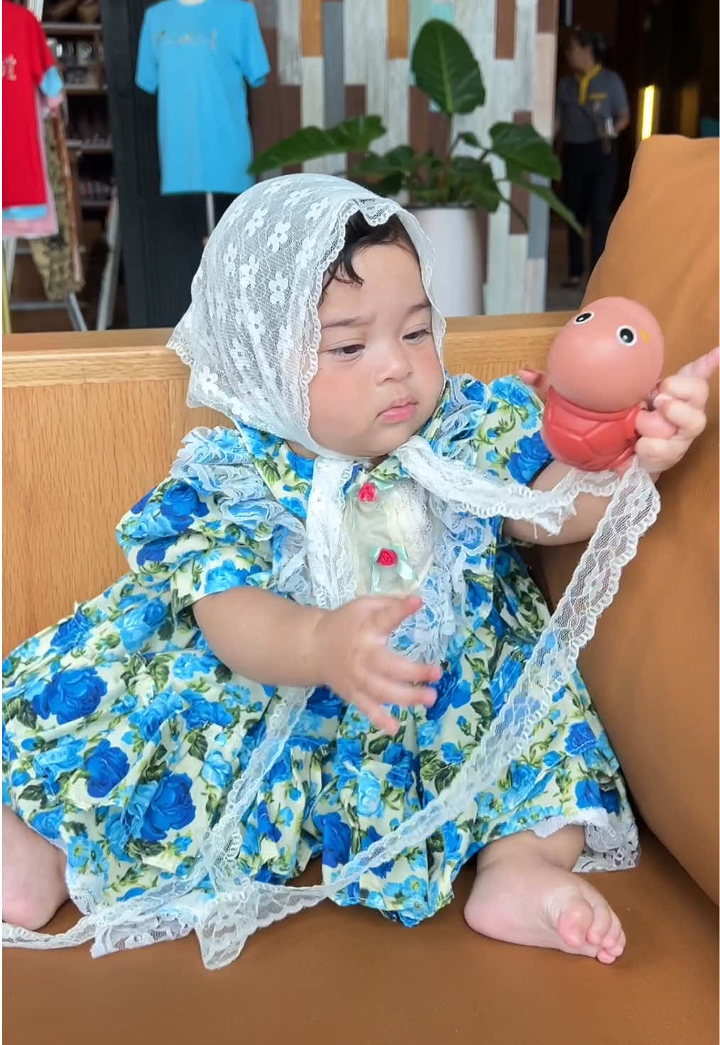 อนงค์น้อย😆#ยัยหนูคาธาลิน่า #เด็ก6เดือน #เด็กน่ารัก #ชุดเด็กน่ารัก #แต่งตัวลูกสาว #ผ้าโพกผม #ผ้าโพกหัว 