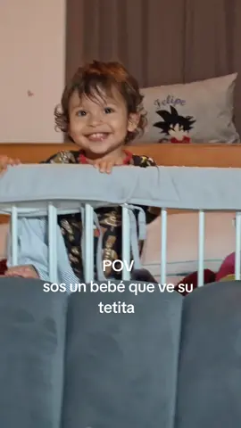 él realmente es fan 💕🤣 #LactanciaMaterna #MamáLactante #MaternidadReal #PostpartoFeliz #ApoyoALaLactancia #Locutora #Locución #VozFemenina #VoiceOver #LocutoraProfesional  #ContenidoDigital #VidaDeMamá #EstiloDeVida #EmpoderamientoFemenino 