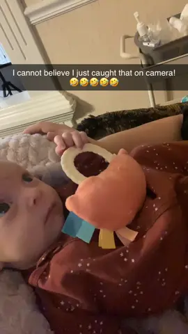 💩💩💩💩 #fyp #fypシ #fypage #fypシ゚viral #poop #poopy #poopybaby #blowout #diaper #diapers #yuck 