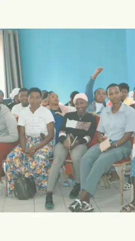 Vjn umujene ku isonga Abari babyaye bakiri iwabo bakwiye kwitabwaho, Gufashwa, no kumvwa. Tubafashe biteze imbere, babashe kurerera u Rwanda neza.