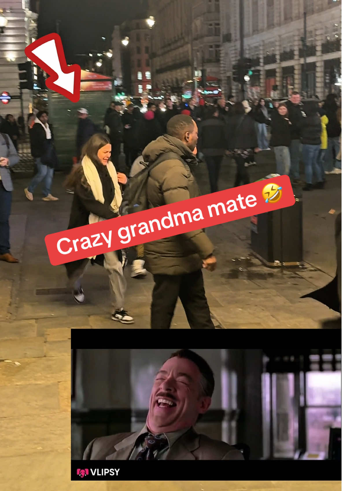 Look at this crazy grandma 🔥🤣#funnyy #viral_video #foryoupage❤️❤️ #fyp #run running granny 💨