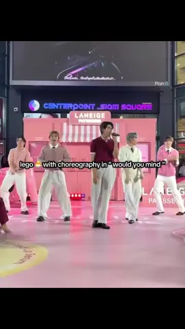 55555 this is my favorite part of the choreography so adorable 🩵🤏🏻 #laneigexlykn #wouldyoumind #lykn #williamjkp #legorapeepong #nnutdan #hongshihoshi #tuichayatorn #lykyou 