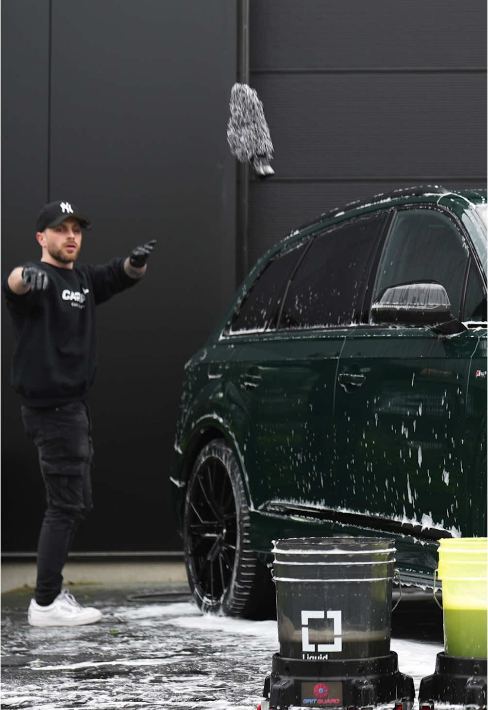 Some people say detailing isn’t a sport, but I’m here to change their minds. KOBEEE!! Anyway, I’m getting this Audi Q7 ready for polishing and coating. Soft99 Iron Terminator easily removes any embedded iron particles in the paint. #autodetailing #cardetailing #detailing #cardetail #carcare #carcleaning #carwash #detailer #satisfying #asmr #audiq7 #soft99 #kobe