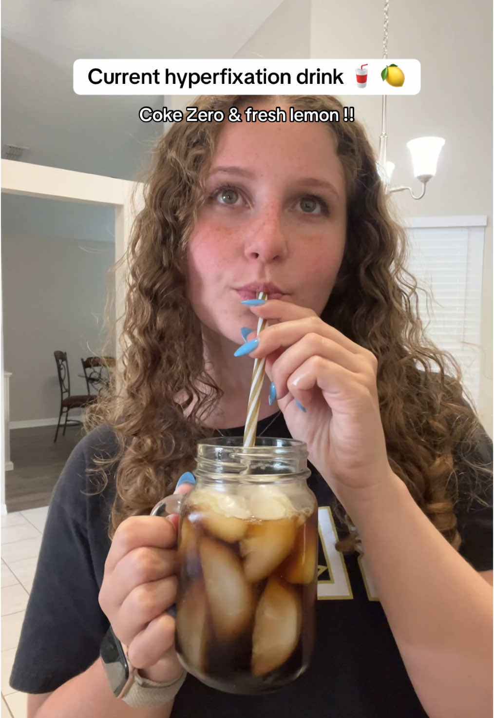 DELISH! (& no cals 😎) #cokezero #lemon #drinkideas #orlando 