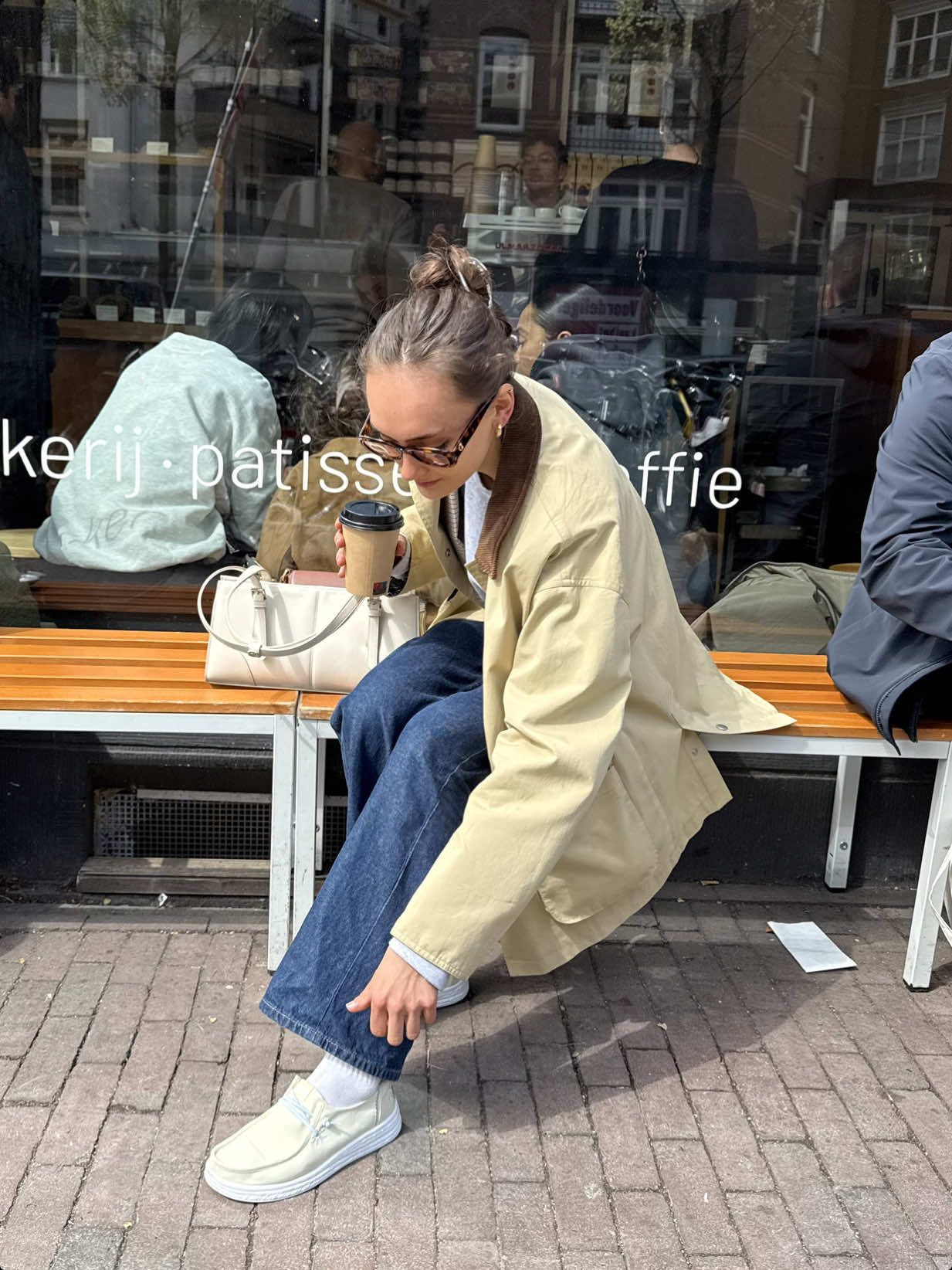 Maybe my favorite cafe in Amsterdam #amsterdam #coffeetime #koffie #koffietijd #amsterdamguide #amsterdamfood #amsterdamfoodguide #amsterdaliving #livinginamsterdam 