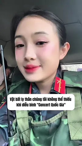 Cổ đã chuẩn bị xong để đi gặp mọi người dòiiiii 😍😍😍#a50 #cobodoi #50namgiaiphongmiennnam🇻🇳 #dieubinhdieuhanh #50namngaygiaiphongmiennam #hopluyendieubinh #dieubinhvietnam #kemchongnang 