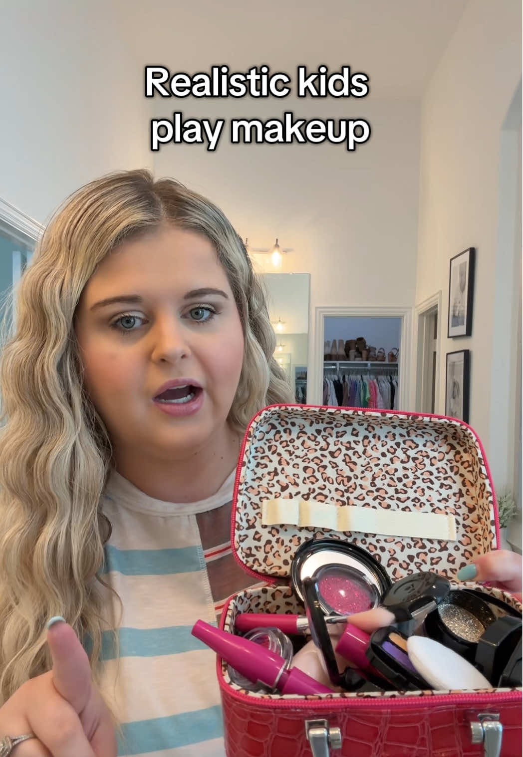 The best faux kids play makeup  #playmakeup #playmakeupset #girlsmakeup #toddlermom #girlmom #girlmomlife #girlythings #tiktokshopcreatorpicks 