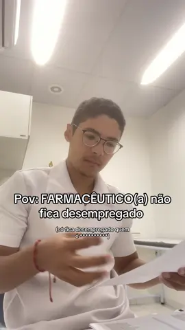 Metade da minha turma saiu da faculdade com emprego garantido  Só não acha emprego quem não quer… #farmaceutico #farmacia #emprego #clt #fyp #oquefazer 