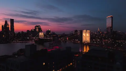 Sunset on the Brooklyn bridge 🎞️
