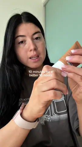 Putting myself together makes my day better idk why but it’s just the truth 🤷🏻‍♀️ @elfcosmetics @QUO @L’Oréal Paris @milkmakeup #10minutesforabetter10hours 