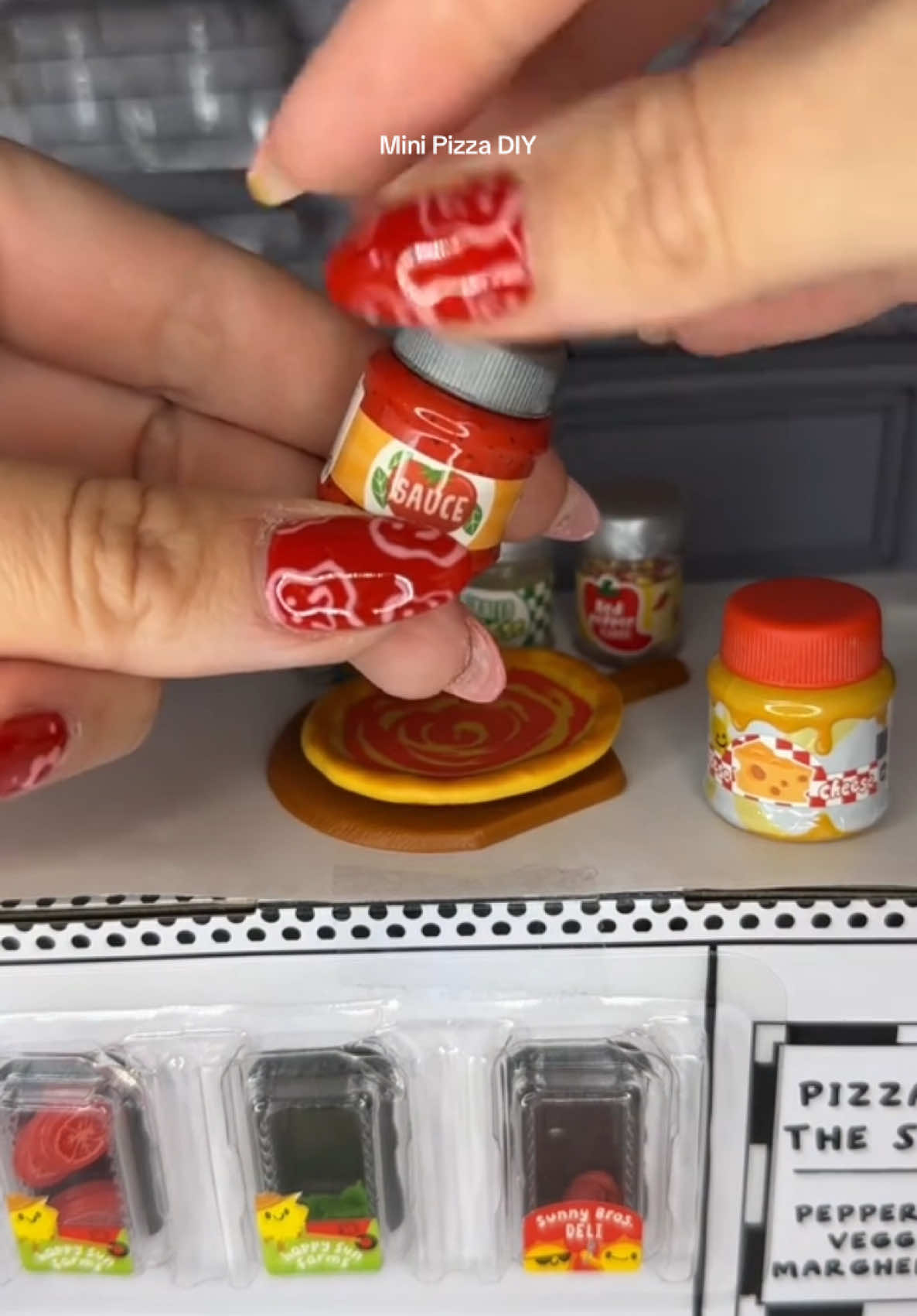 #tiktokpartner #CasaTikTok Mini Pizza 🍕 #minis #miniature #miniaturas #minisuperstore #foryoupage #fyp #foryou #anniegvideos #minis #annieg #oddlysatisfyingvideo #oddlysatisfying #viralvideos #viral #tinythings #minibrands #funnyvideos #viralvideo #toytok #toys #juguetes #pizza #pizzalover #miniverse #miniverseremix #miniversemakeitminifood 