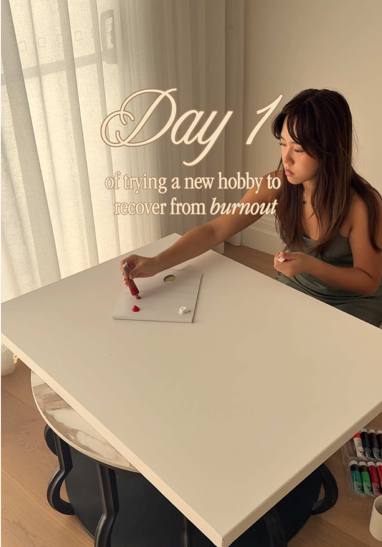 creative hat on = stressed brain is off ❤️ for my first painting, i wanted to paint the feeling of freedom 🕊️ what should i paint for day 2? 👩🏻‍🎨 ib: @Studio Celine W  #painting #artistic #acrylicpainting #healinginnerchild #innerchild  #burnout #burnoutrecovery 