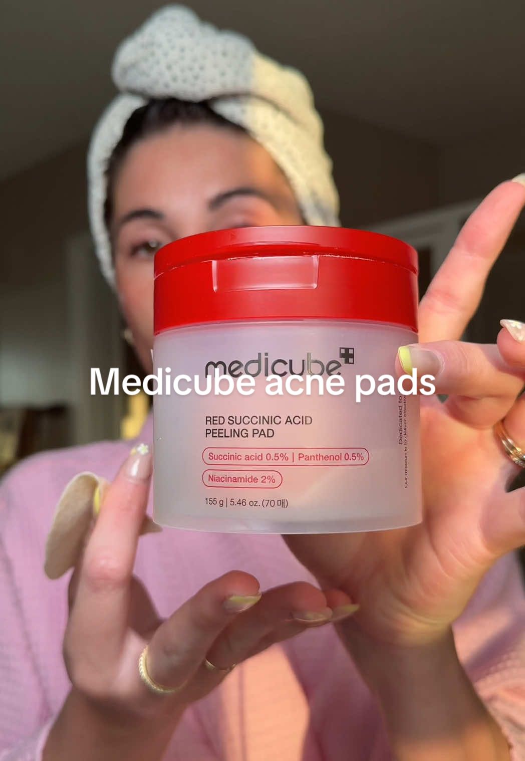 The ultimate acne skincare hack @medicube  #medicube #medicubetiktokshop #medicuberedsuccinicacidpeelingpads #acneskincare #skincareroutine #acne  #tiktokshopmothersday #spotlightfinds #tiktokshopcreatorpicks #tiktokshopmemorialday 