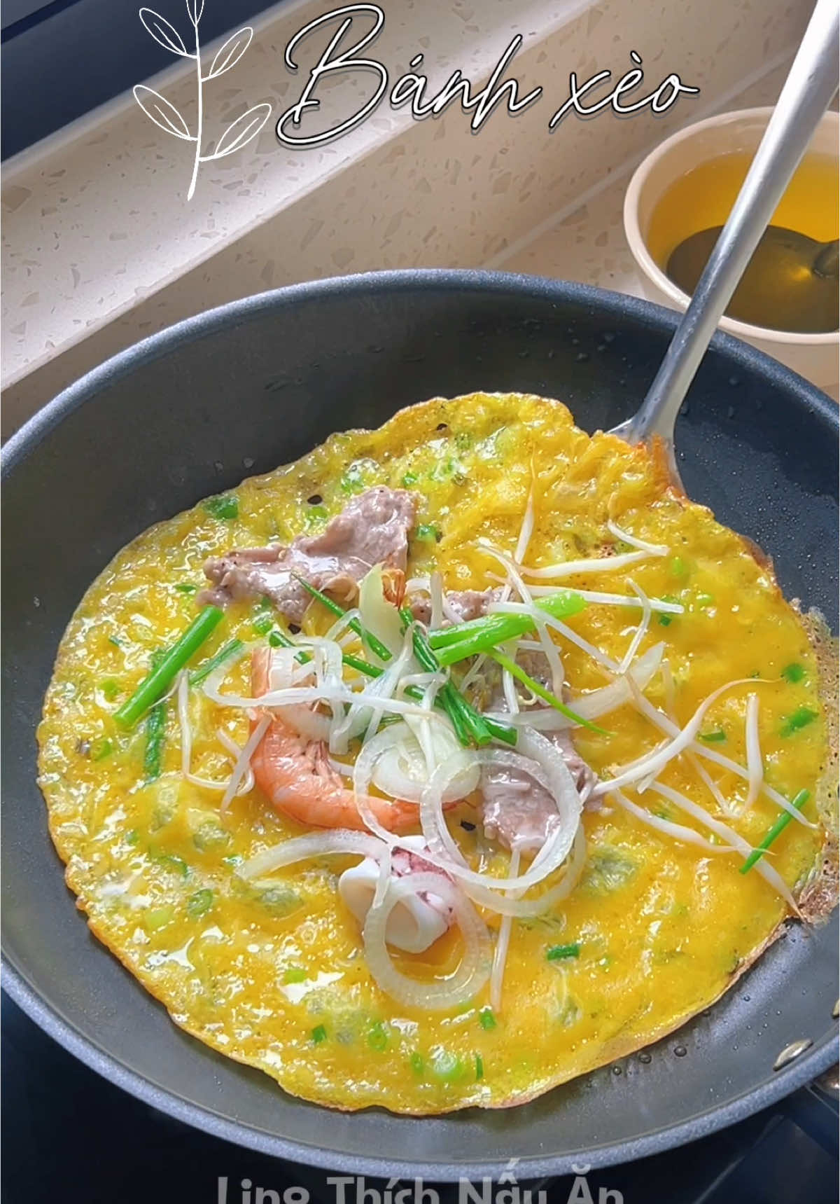 Ăn lễ sớm ! Lâu rồi mới ăn bánh xèo ngon nhứt nhối 🤤 #xuhuong #thichnauan #banhxeo #banhxeomientrung #lingthichnauan 