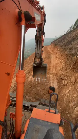 Phẳng hơn cả ngyeu cũ😂😂#thinhhanh #xuhuong #lucngan #bacgiang #mayxuc #doosan #doosan_dx140 #nghenghiepcuatoi 