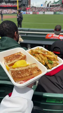 NEVER leave Oracle Park without the crab sandwich!!! #oraclepark #sfgiants #crabsandwich @San Francisco Giants 