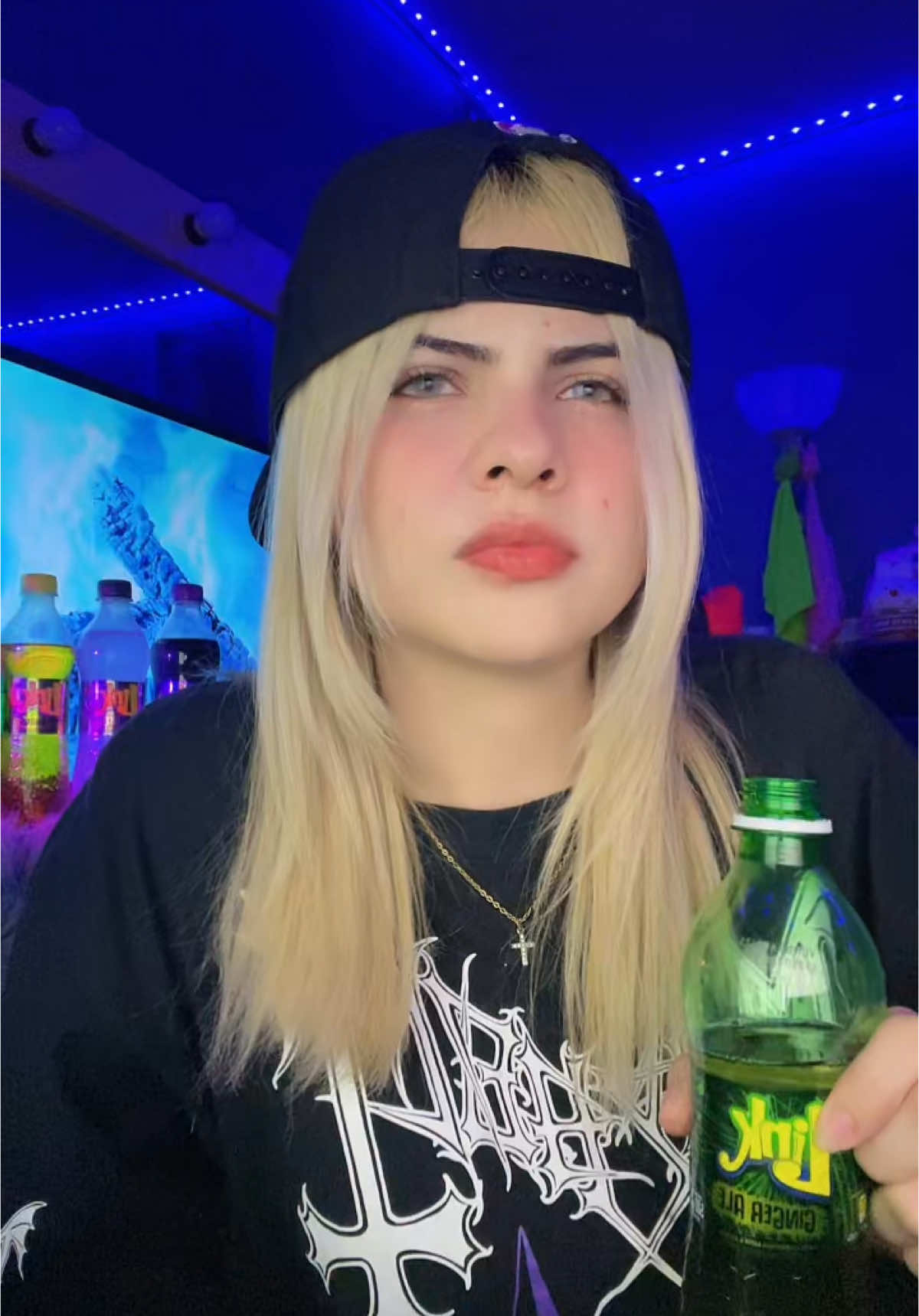 El chisme se pone mejor con una @Link  🥴🥴 #CapCut #greenscreen #fyp #fypシ #fyyyyyyyyyypppppppppppppp #viral #tendencia #borrador #foryoupage #sigueme #primervideo #zyxcba #GamerGirl #gamer #instagram #latina #parati #chisme #amigas  