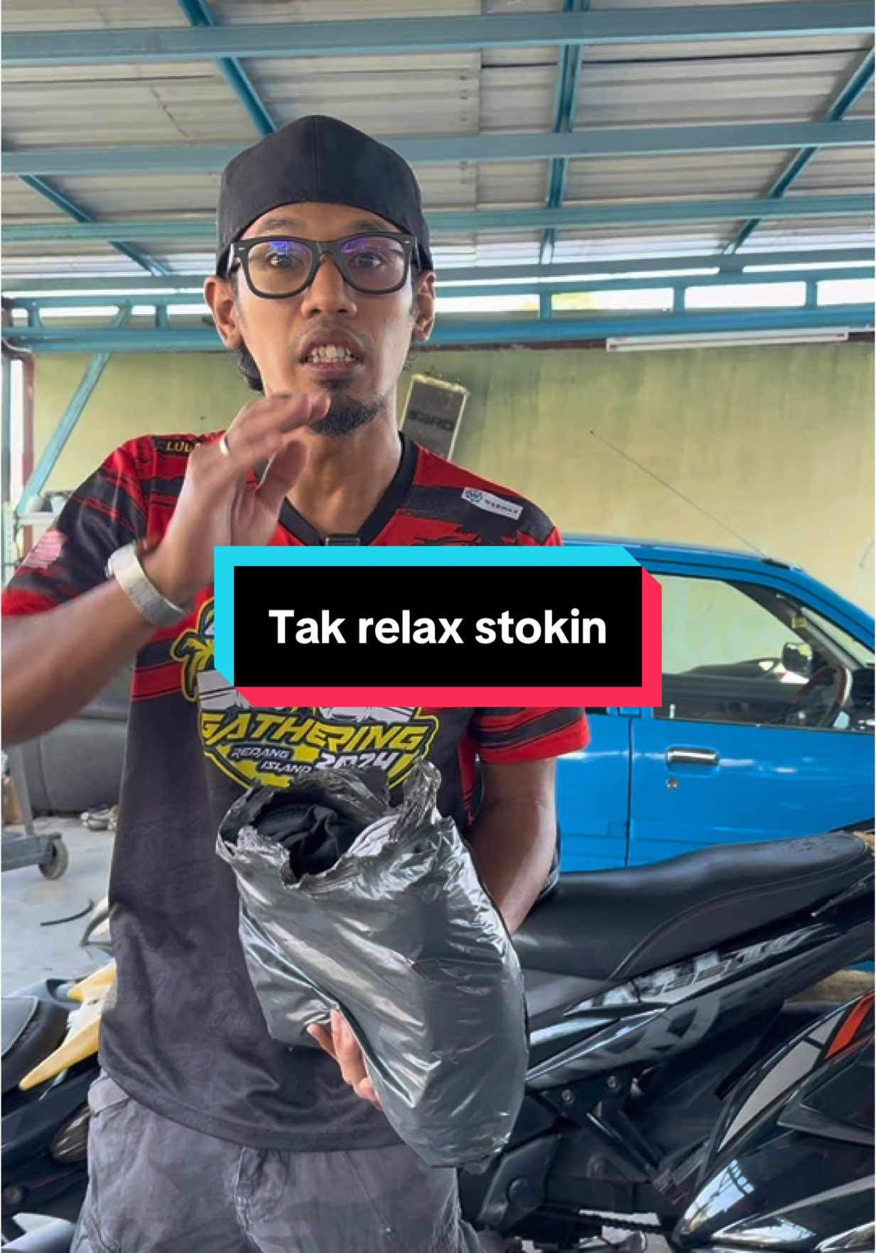 Stokin murah bapak!!! 