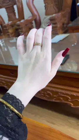 Da trong nhà cam thường 