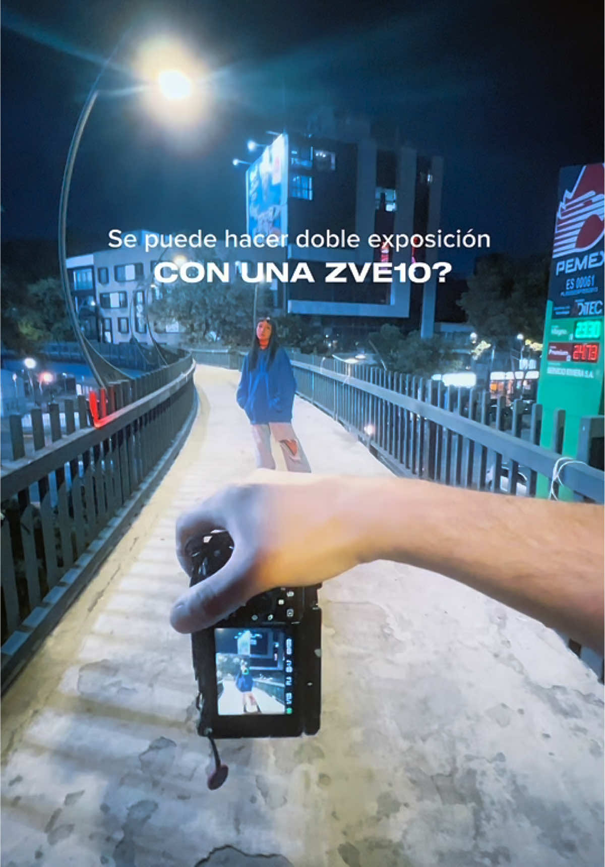 Doble exposición con una cámara Zve10 🔥 ##camara##zve10##dobleexposure ##retrato##portrait##streetphotography##sesionfotografica##pov##fyp##fypシ゚