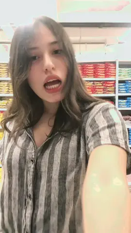 Luego lo borro (solosinotienelikes) ESQ ME GUSTA MUCHO EL TREND 😭