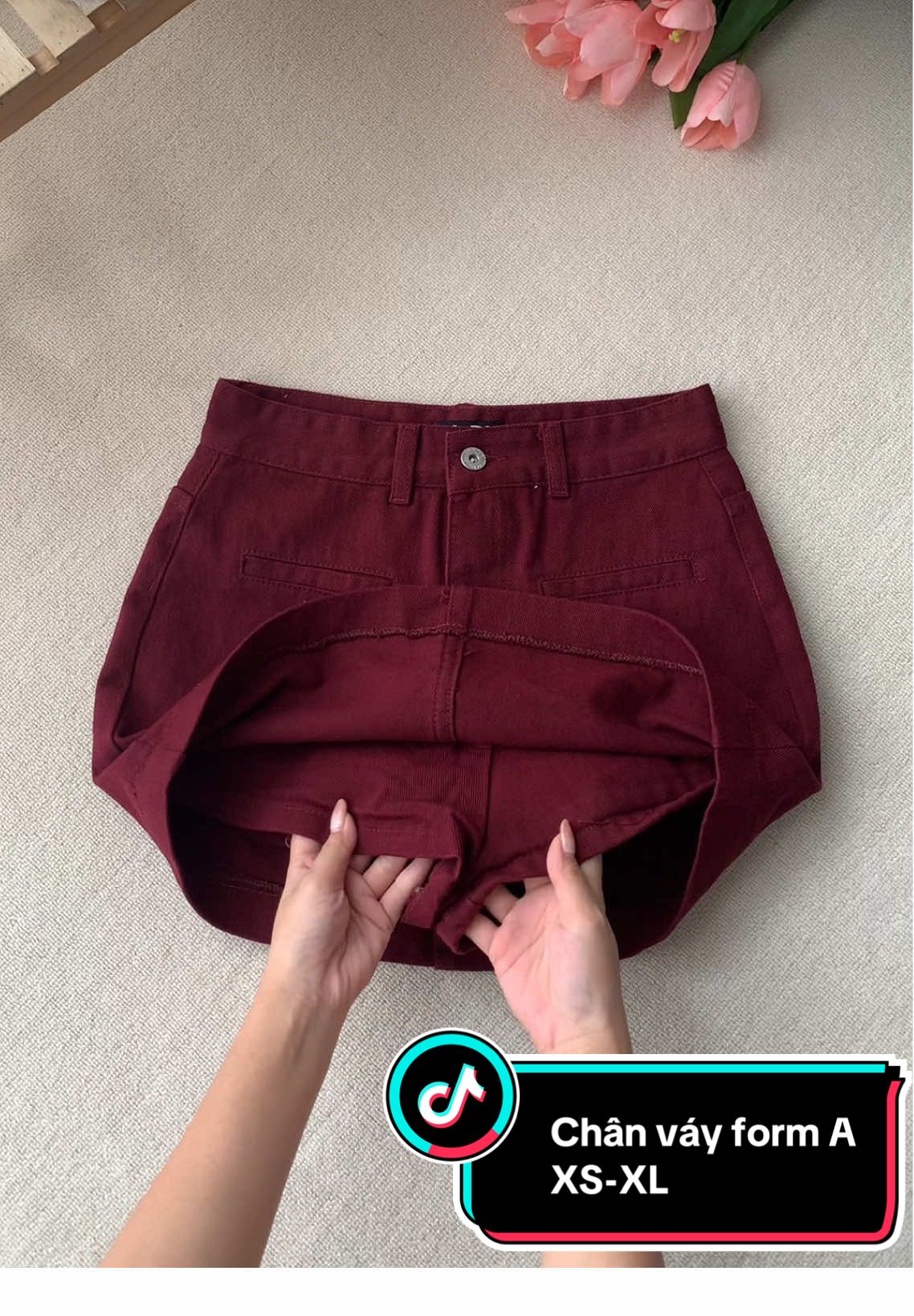 Chân váy ngắn màu đỏ mận xinh quá 💕37-59kg có size nha các nàng 💕#tiktokviral #xuhuongtiktok #ypfッ #chanvayngan #chanvayjeans #chanvaychua 