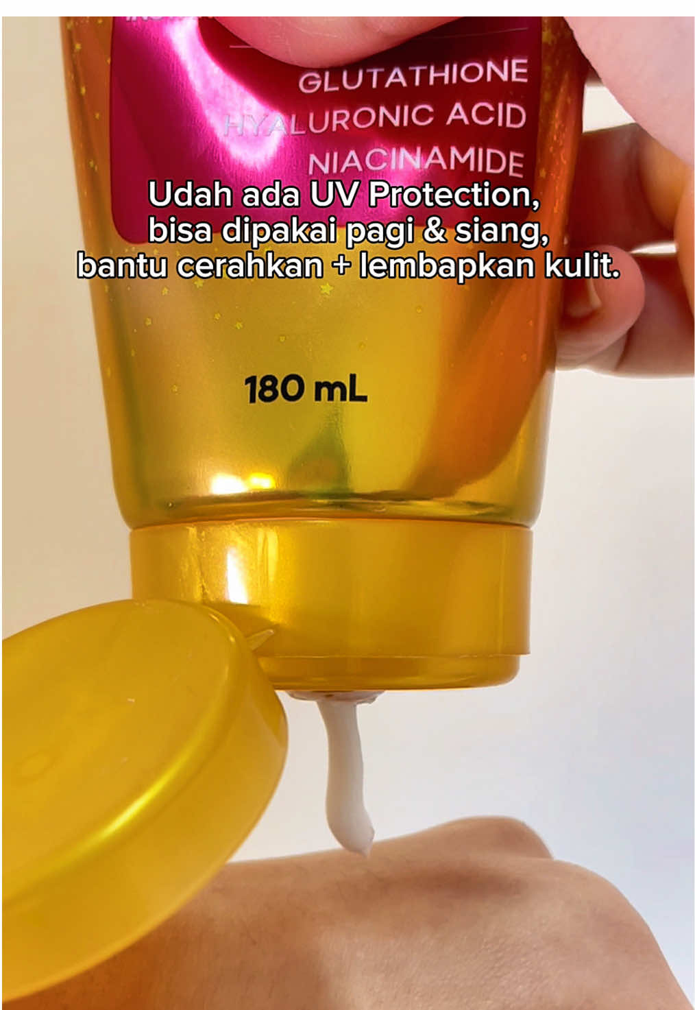 Dengan kandungan yang sangat bermanfaat untuk membantu kamu mencapai kulit sehat alami😍🫶🏻#fyp #purbasari #BeautyTok #bodyserum 