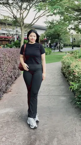 Ootd olahraga  #outfitideas #outfitinspo #fypage #foryou #outfitolahraga #ootdolahraga 