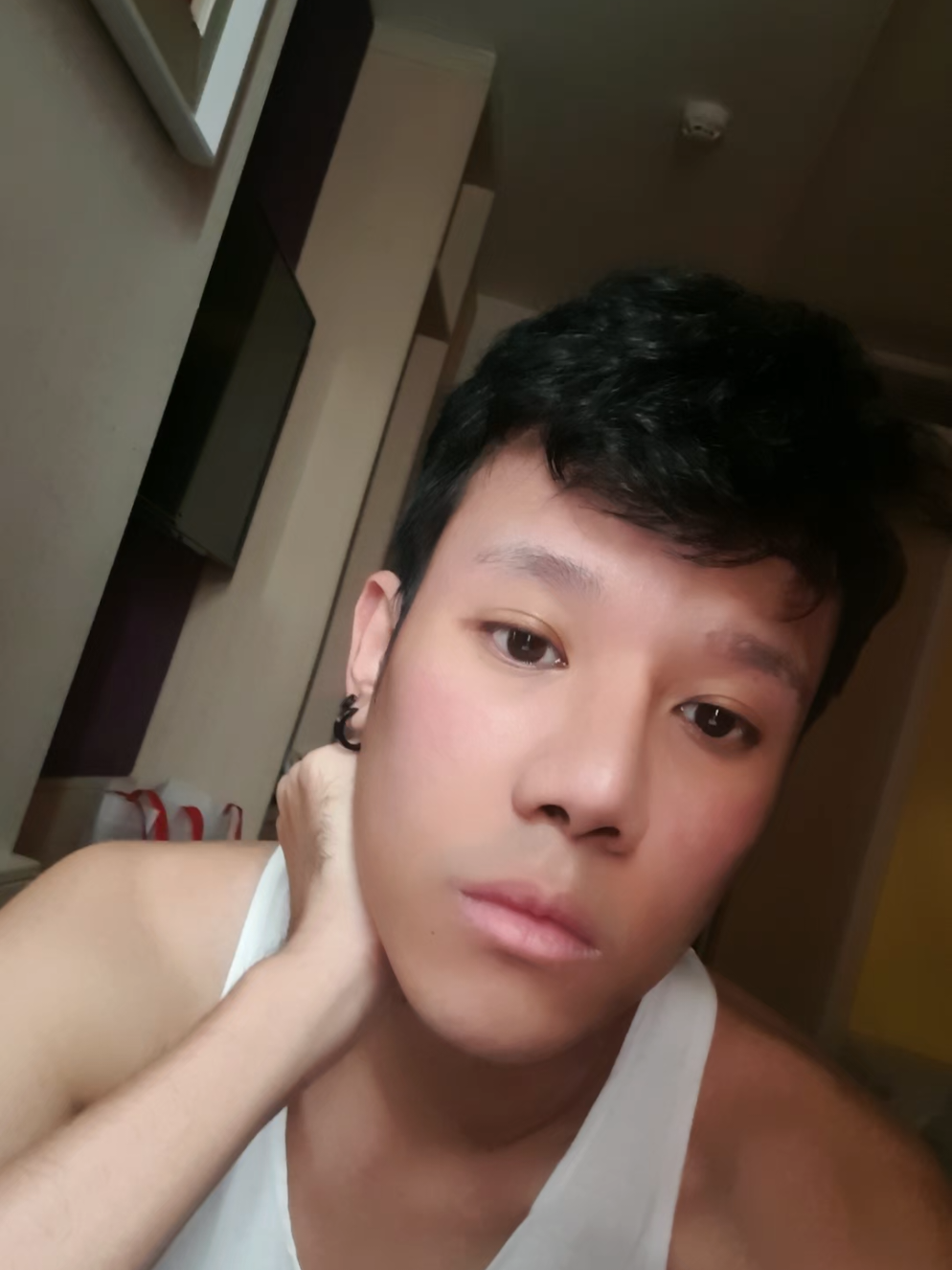 เธอก็ให้โอกาสเราอาบน้ำก่อนสิ 😅