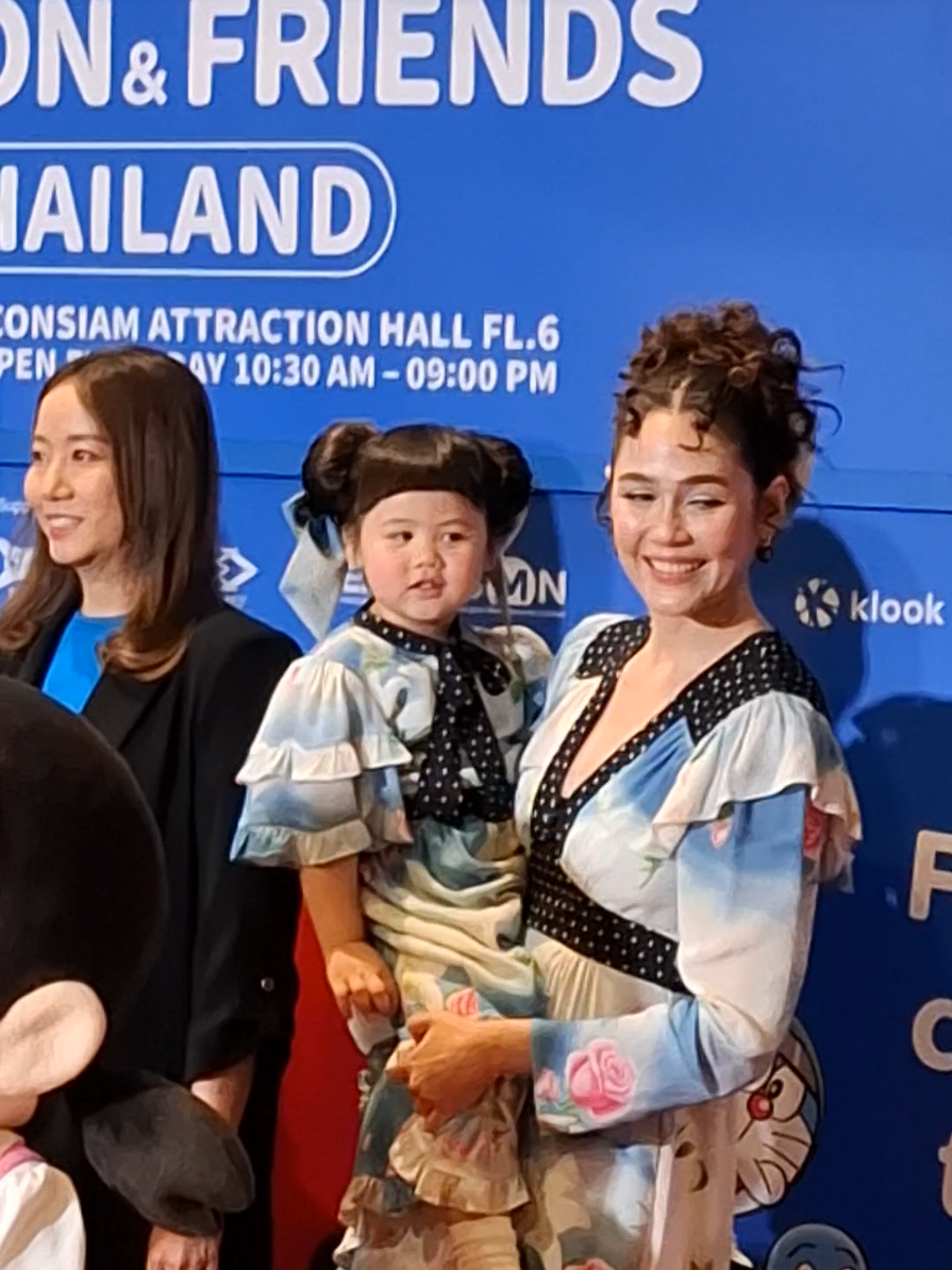 #แอบิเกล #น้องเกล #ชมพู่อารยา  #chompooaraya #abigel  นิทรรศการ 100% Doraemon & Friends Tour in Thailand ที่ไอคอนสยาม เปิดให้เข้าชมตั้งแต่วันที่ 1 พ.ค. - 22 มิ.ย. 68  .  #ICONSIAM #DORAEMON100TH #DORAEMON100 #DORAEMON #JapanAnimeMovieThailand #JAM #Majorgroup #INCUBASEStudio #eventpass #DexClub #Trendic #TrendicEvent #MRT #AllRightsReserved