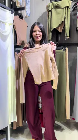 Nuevo ingreso de nuestro conjunto Sandra #fyp #xyzcba #viral #moda #gamarra #ventaspormayor #viral_video #tendencia #paratiiiiiiiiiiiiiiiiiiiiiiiiiiiiiii #vestido #ventasonline #ropa #compre #jeshy #universidad #conjuntos #invierno 