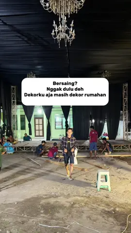 Jangan ngajak bersaing gais.. Mending kita belajar bareng  😁😁 #dekorasiwedding #dekorasiwedding #dekorasijawa #dekorjepara #dekoraemarang#dekorasipernikahan #weddingtiktok #fyp #banyudeocoration 
