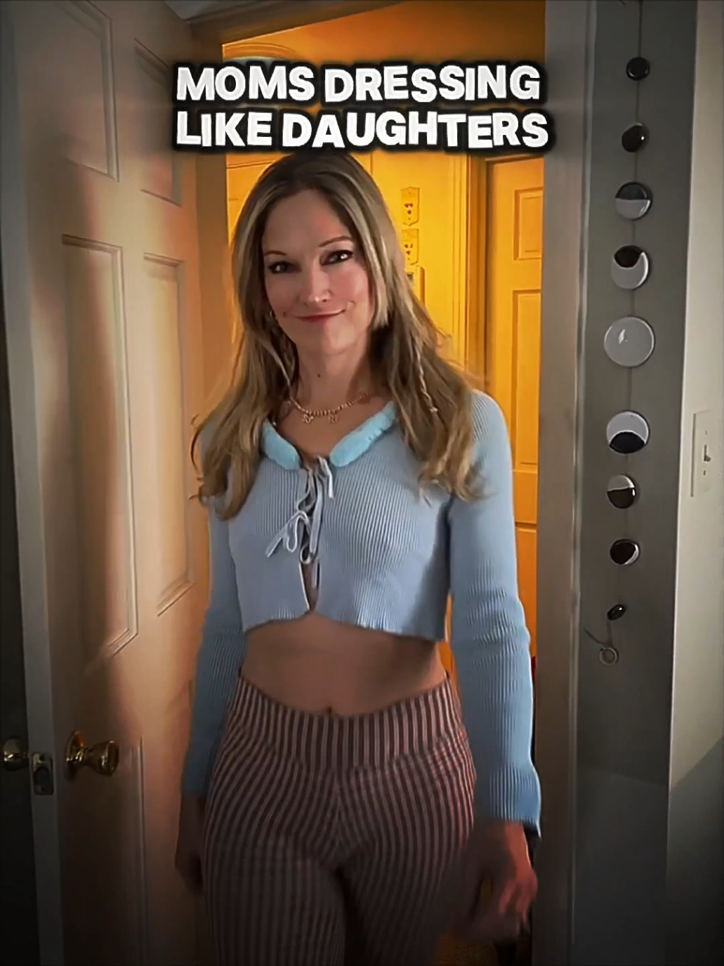 Mom dressing like daughter🤯🔥 #fyp #trend #viral #edit 