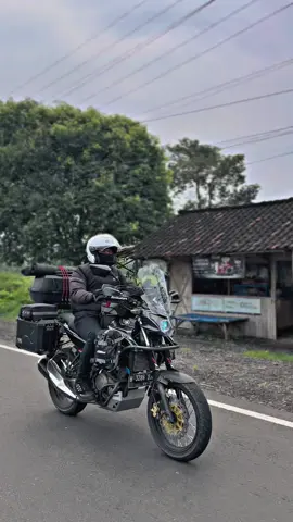 Cuma vixion standar ko🤗 #CapCut #vixion_modifikasi #vixion #vixiontouring #touring #motortouring #fyp #lewtbranda 