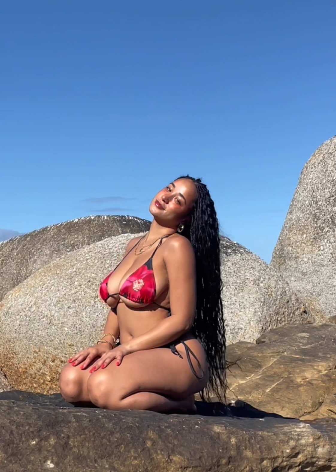 🐚🐬🦐⛱️🤍🦋💦