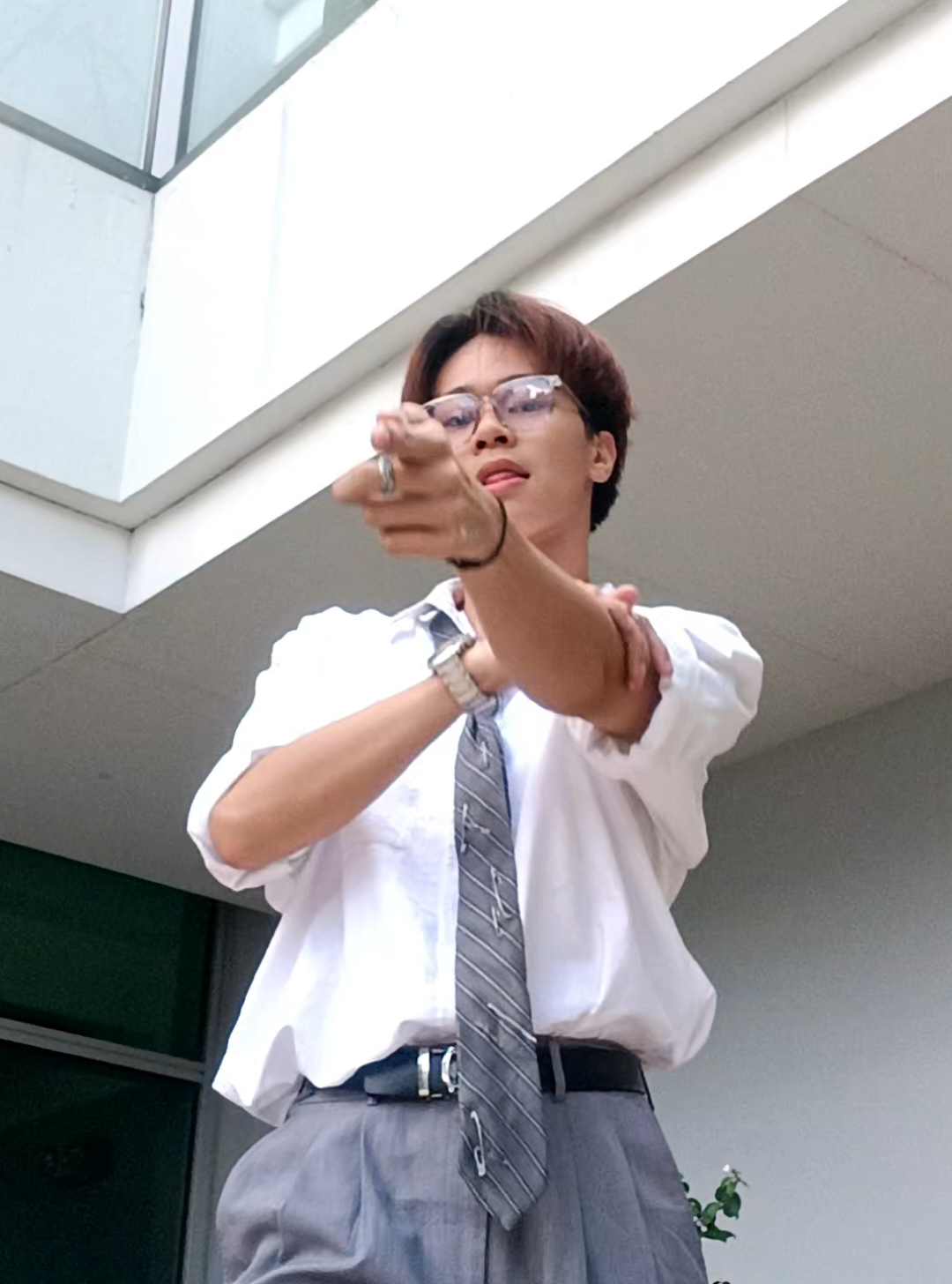 tie + glasses @iamurhope #monalisa #jhope #kpop #dance #fyp 