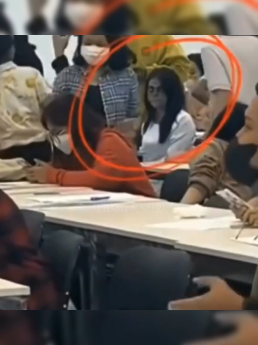 PENAMPAKAN SERAM DI KAMPUS ! 😱 #horror #ghost #scary #creepy #paranormal 