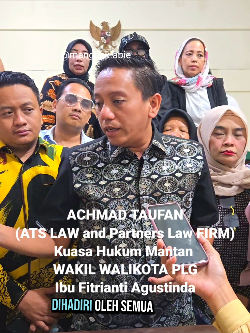 pernyataan Kuasa Hukum Ibu Fitri Agustinda, Bapak Achmad Taufan dari ATS and Partners Law firm setelah sidang ke 3 pra peradilan Ibu Fitri Agustinda di Pengadilan Negeri Kelas 1A Palembang #kuasahukum #praperadilan #fitriantiagustinda #fyp #viral
