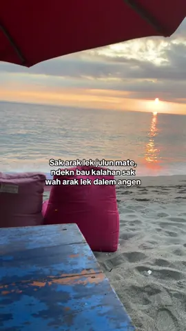 Idiik gamak #lomboktiktok_fyp #fypage #lomboktiktok #Sasak #sad #tiktokviral #fypp #viraltiktok 
