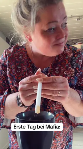 Bin einfach profi#probierenmitkarina #maskiergang #probiersen 
