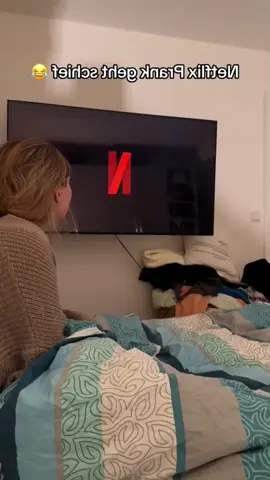 part 7 scare prank#netflix the last one🤣 #scareprank #netflixscareprank #funnyvideo #scared #scam #laugh #ukcomedy #newyorkcity #possessed #prankwars #fyp #everyone #netflix #netflixscareprank #tvprank #scarefunnypranks #couples 