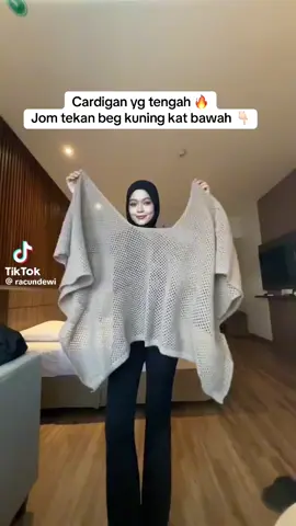 Cek out dkt beg kuning sy girlls, tq yg dh support 🫶🏻😘  #cardiganoutfit #cardiganmurah 