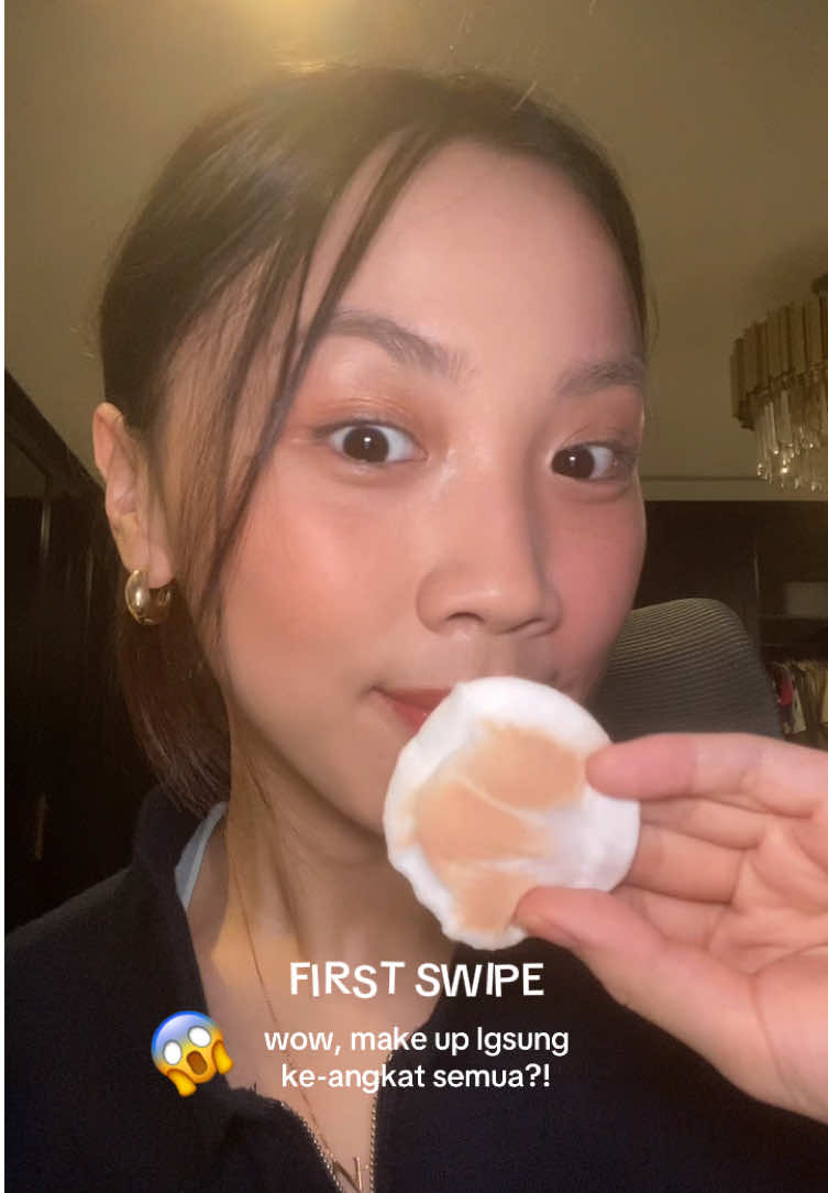 micellar water murah meriahh & enakk dipakeee, sriusss💚✅😆 . . . . #micellarwaterg2g #glad2glow #micellarwater #micellarwaterviral #rekomendasimicellarwater #micellarwatermurah #skincare #skincareroutine #makeup #makeuphacks #getunreadywithme #pov #2025  #affiliatepemula #fyp #fypage #girlssupportgirls #girlpower #indonesia🇮🇩 