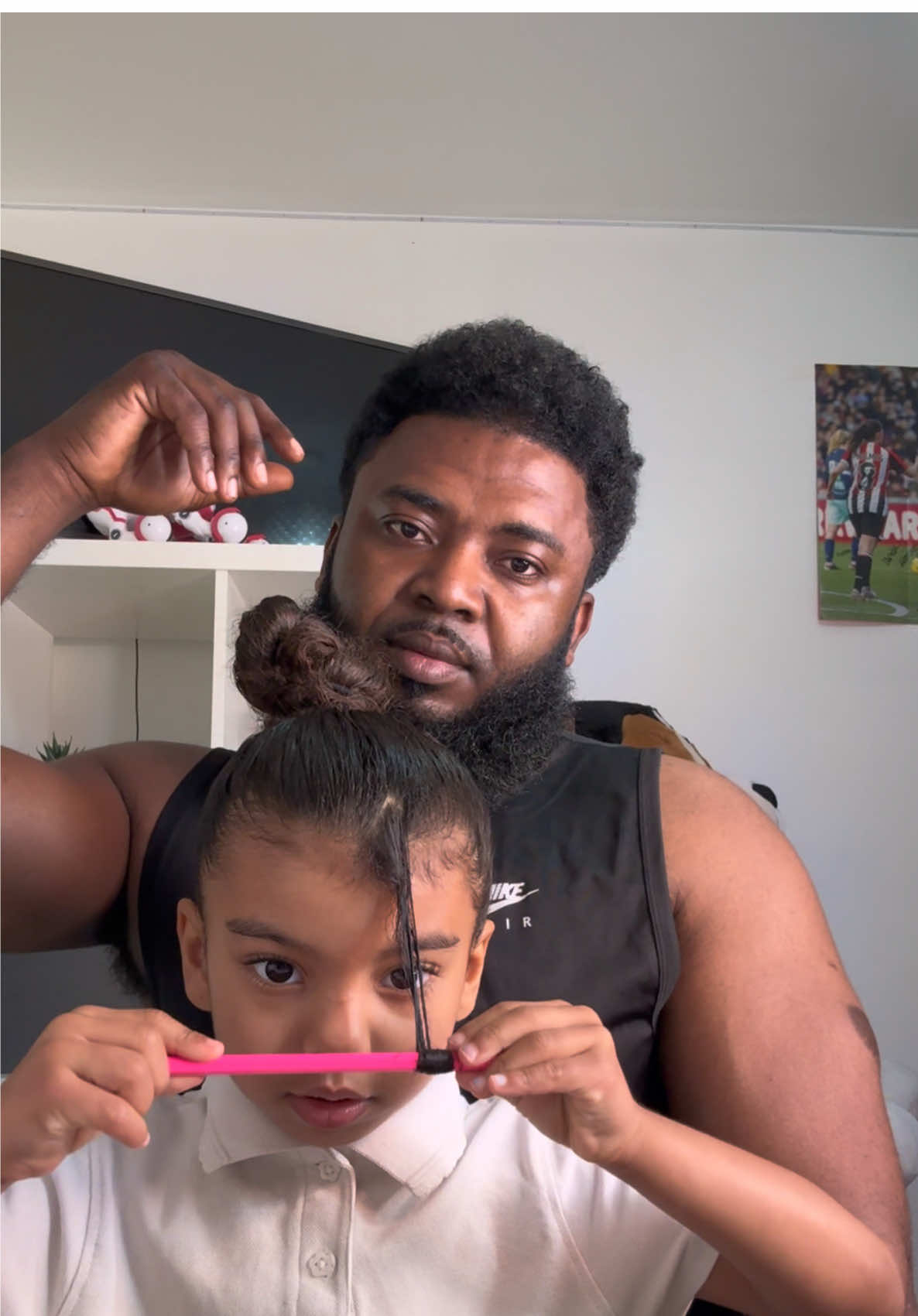 Thank you TikTok 😁🫶🏾 #fyp #foruyou #tik_tok #hairhack #curl #grwm #daughtersoftiktok #fatherdaughter #familygoals 