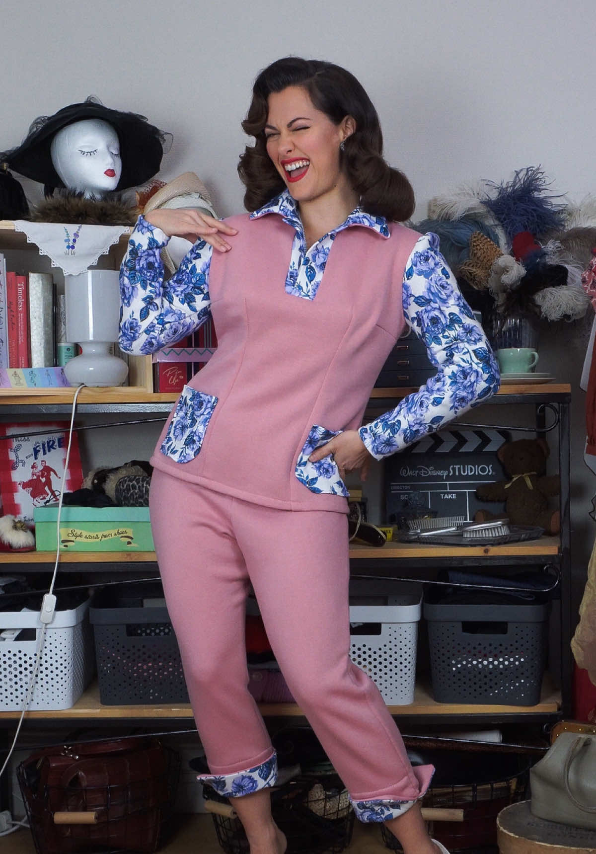 The first of my sewing projects using thrifted vintage fabric is complete—this loungewear ensemble in French terry using a 1950s pattern!🪡🧵💖 I’ve shared the whole adventure (the good, the bad and the meltdowns) over on my YouTube channel. I’m a beginner seamstress myself but this project involved some new challenges and a big learning curve. So, I’ve shared my mistakes and what I learnt in the hope that it will be useful to some of you other newbie sewers out there! 🫶 #missbeetownsend #vintagetipsandtricks #1950sfashion #vintagesewing #vintagesewingpatterns #1950sclothing #sewingproject #vintageglamour #vintageinspired 