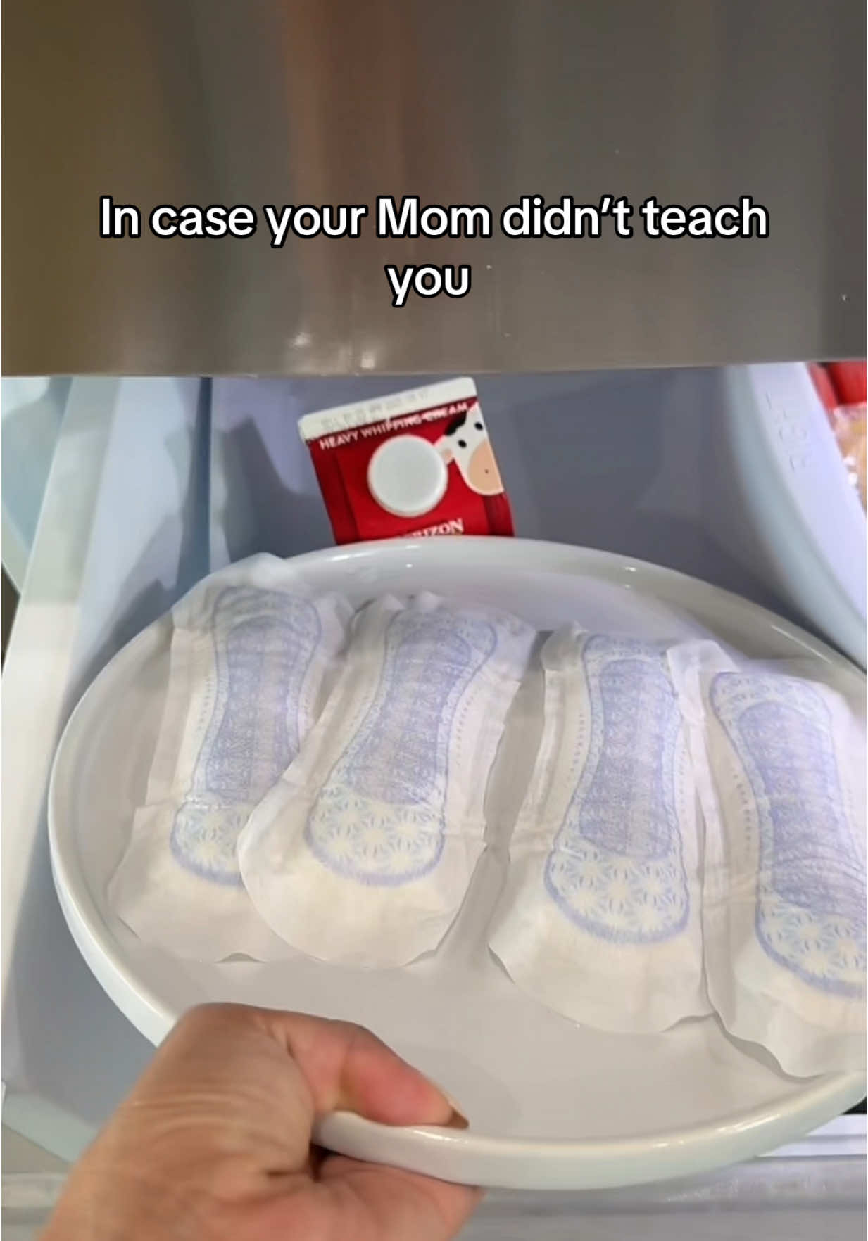 In case your Mom didn’t teach you #lifehacks #tips #momlife #LifeHack #cold #ice #travel #tips #momtok #lifehacks #tipsandtricks 