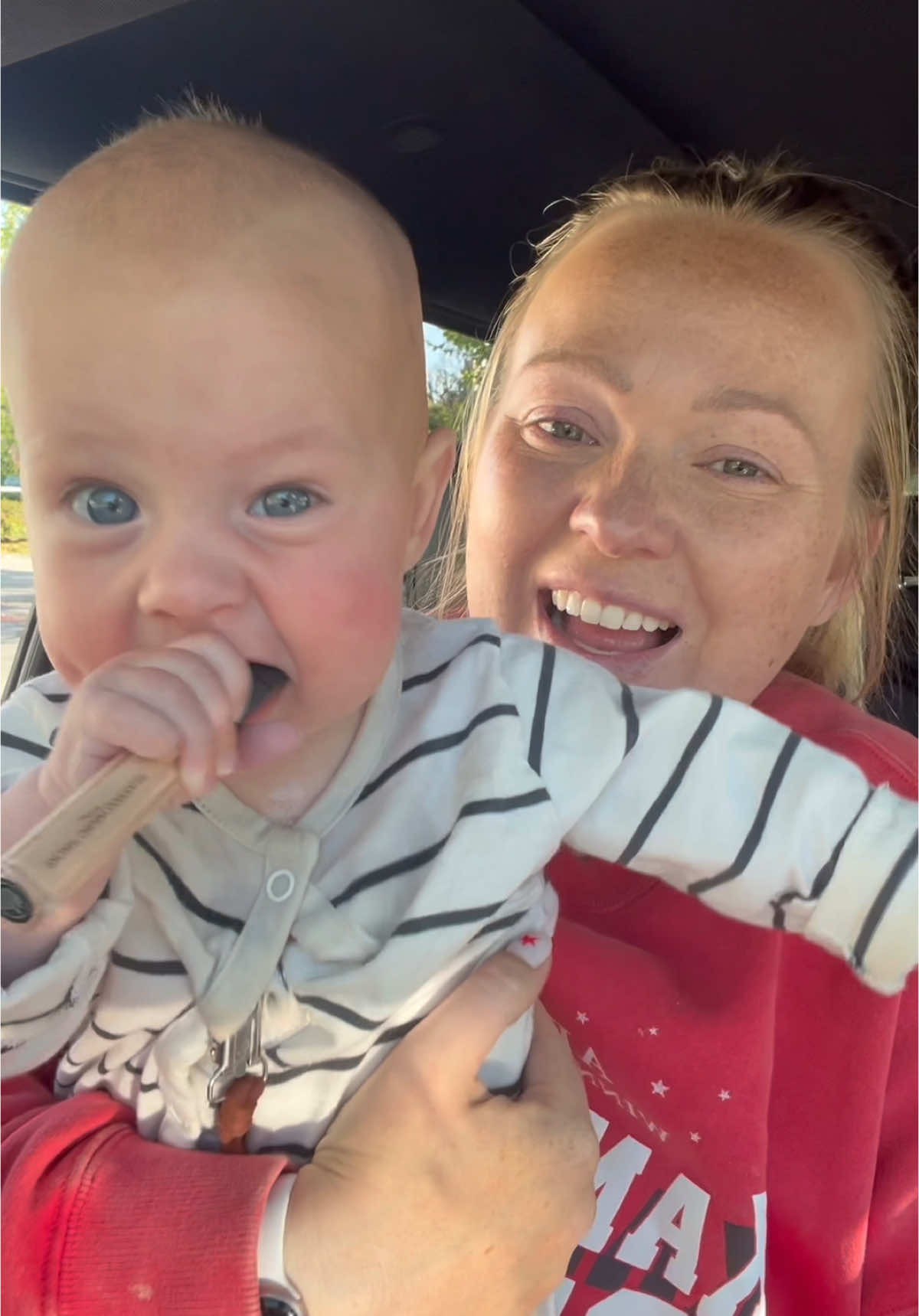 My littlest sunshine ☀️  #mom #moms #momlife #baby #babies #momtok #motherhood #happy #youaremysunshine 