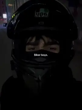 Obsessed. 😩 #man #muscle #biker #bikers #bikerboy #fy #fyp #chanelrxch_ #CapCut #bikersoftiktok #bikers #fypp #bikerguy #bikermen #cute #muscularmen #veinyhands #explore #trending #tiktok #viral #viralvideos #foryou #foryoupage #myhusband #mybf #bestie 