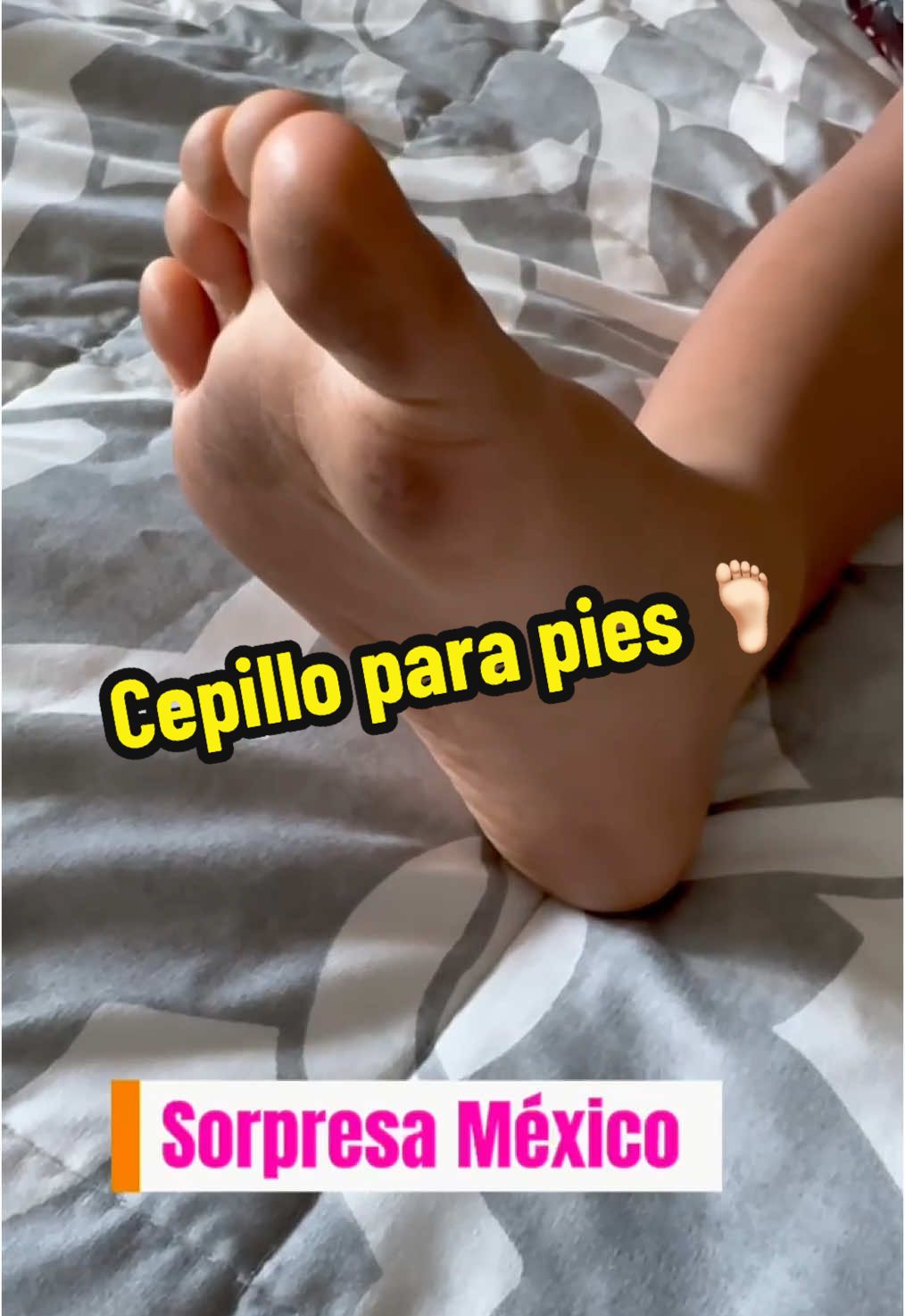 Hey! Piecitos sucios después de un largo día de juegos o entrenamientos, en Sorpresa México tenemos la mejor opción para el Cuidado de los pies de tu pequeño 🧼🦶🏻